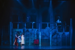 HHTBeautyBeast20140026