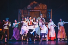 HHTBeautyBeast20140031