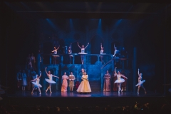 HHTBeautyBeast20140085