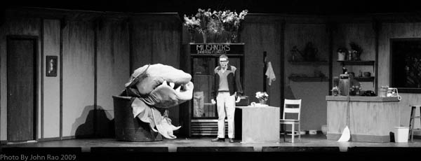 Holy_Heart_Little_Shop_of_Horrors_2009_Rao (54 of 138)