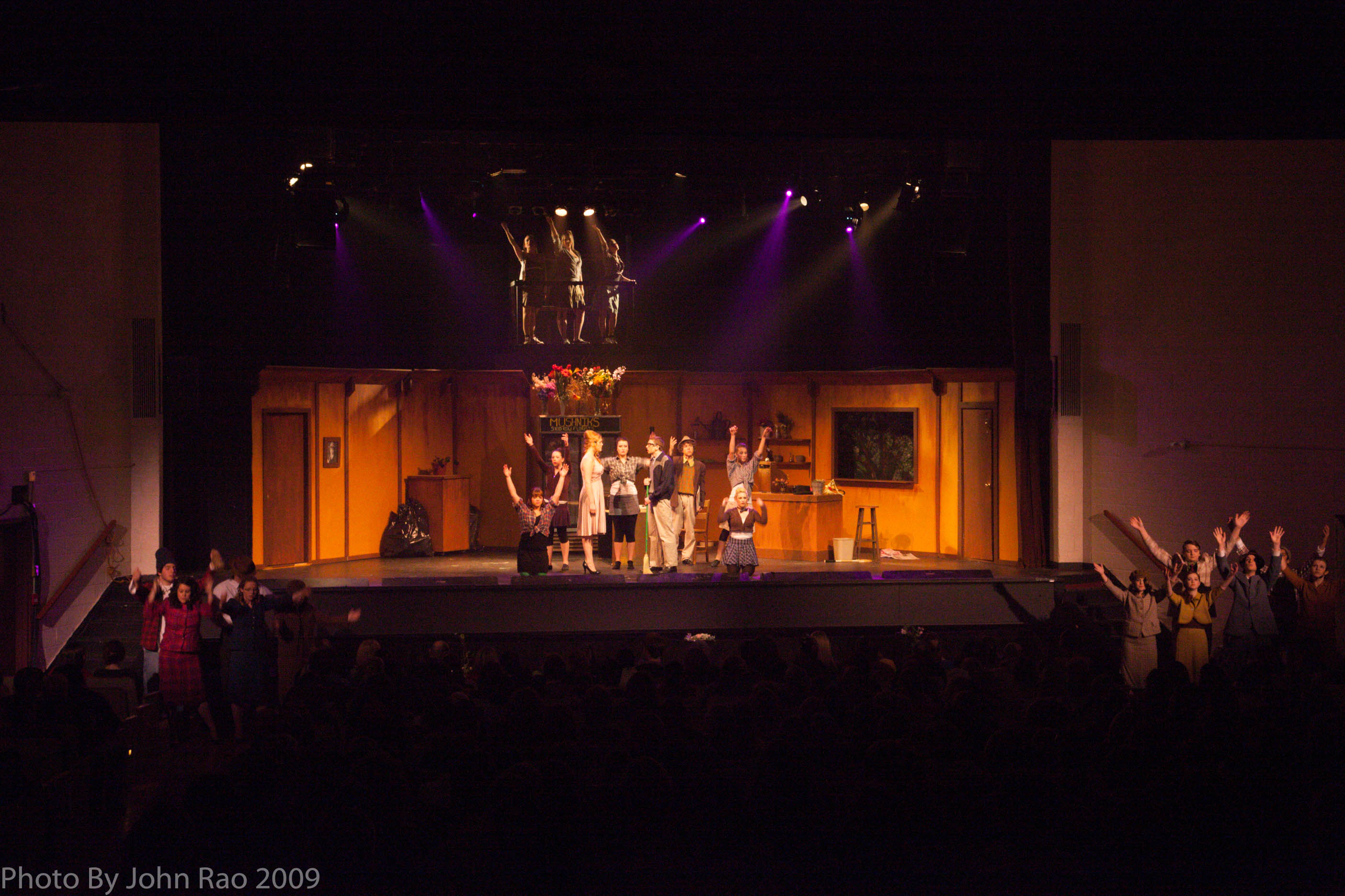 Holy_Heart_Little_Shop_of_Horrors_2009_Rao (8 of 138)