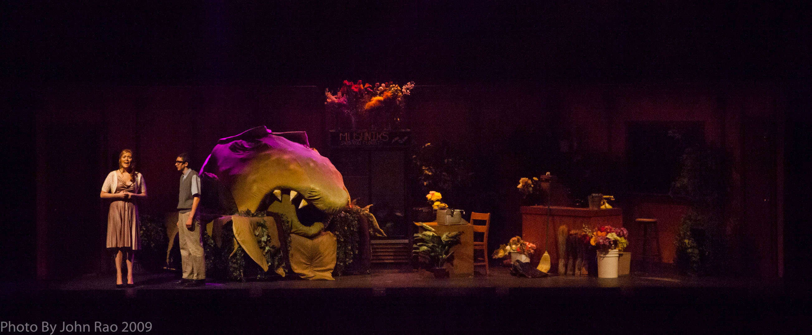 Holy_Heart_Little_Shop_of_Horrors_2009_Rao (85 of 138)